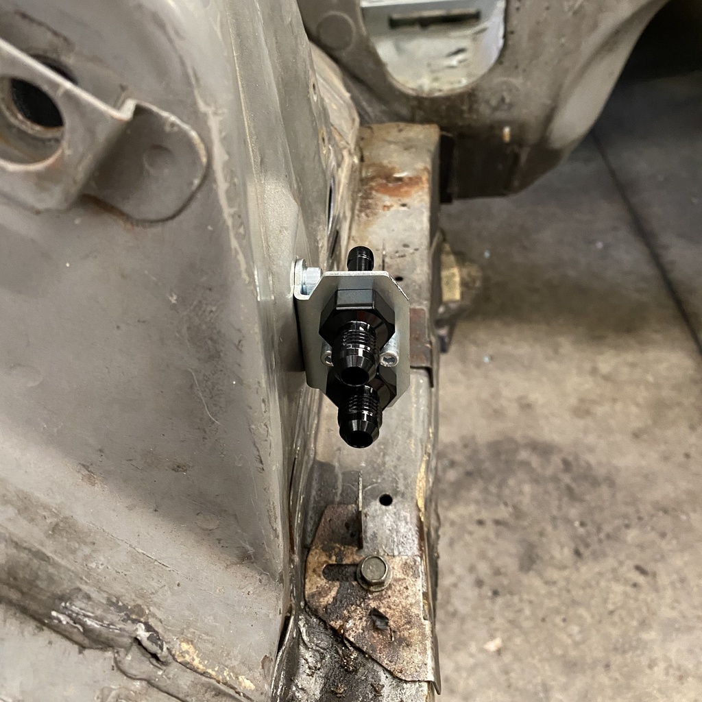 Fuel Hose to AN Fitting Conversion Bulkhead