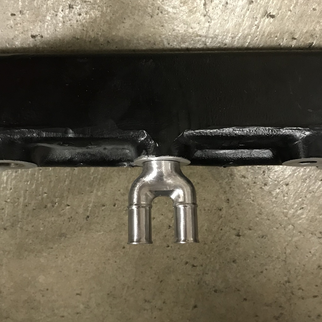 RB26 Balance Tube Press Fitting To Dual 10mm Hose Ends