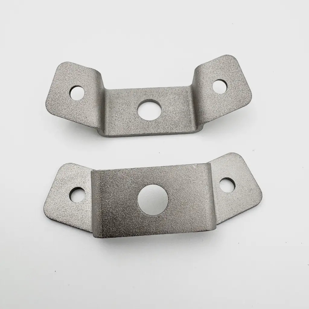 R33 REAR SPAT STAINLESS METAL 3D PRINTED BRACKETS 16.webp