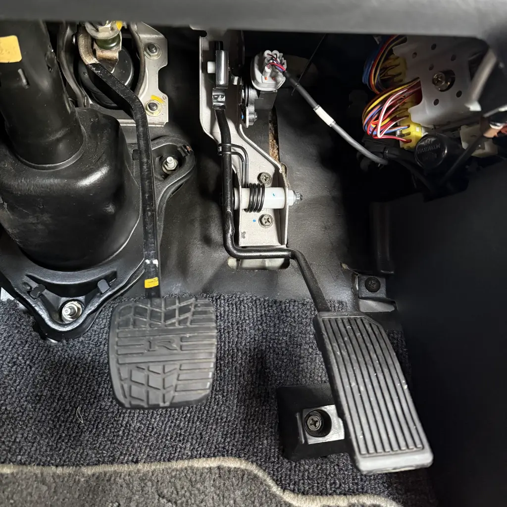 R33-R34 Electronic DBW Throttle Pedal Installed 2.webp