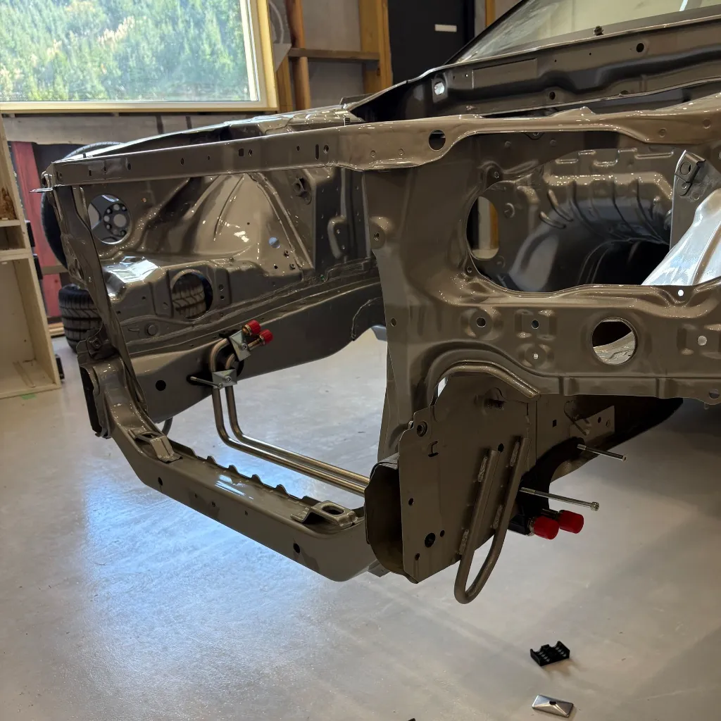 OIL_HARD_LINES_R33_R33_R34 (10).webp