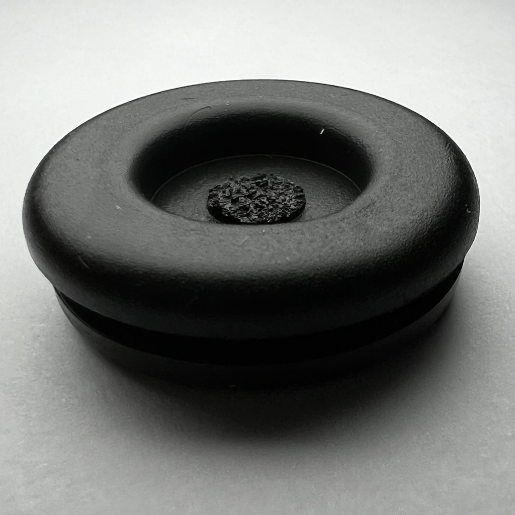 Blanking Grommet 18mm OD x 2mm ↧