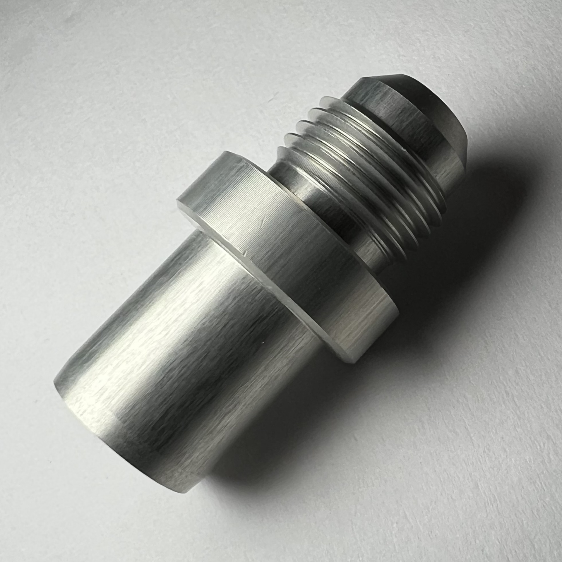 RB26 Balance Tube Press Fitting -6AN Male